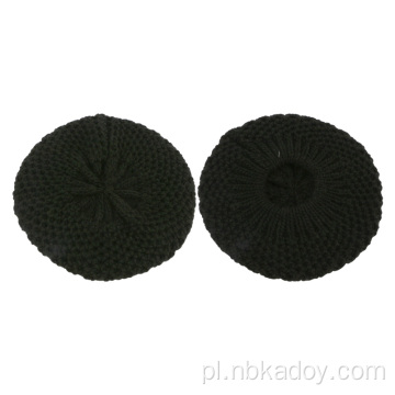 Czarny beret akrylowy, wysokiej jakości